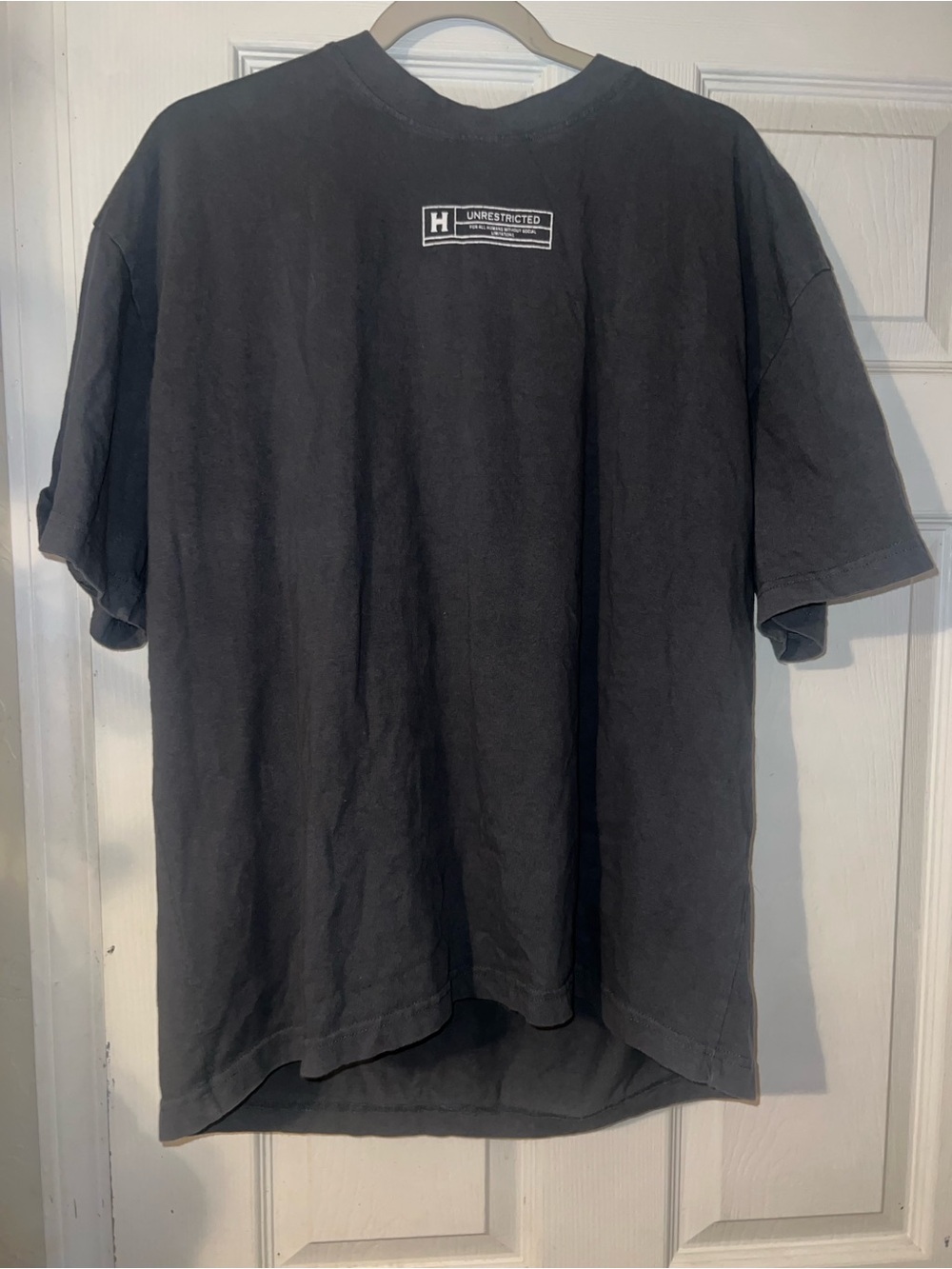 Prime Essentials H unrestricted men’s tshirt with skull size large
